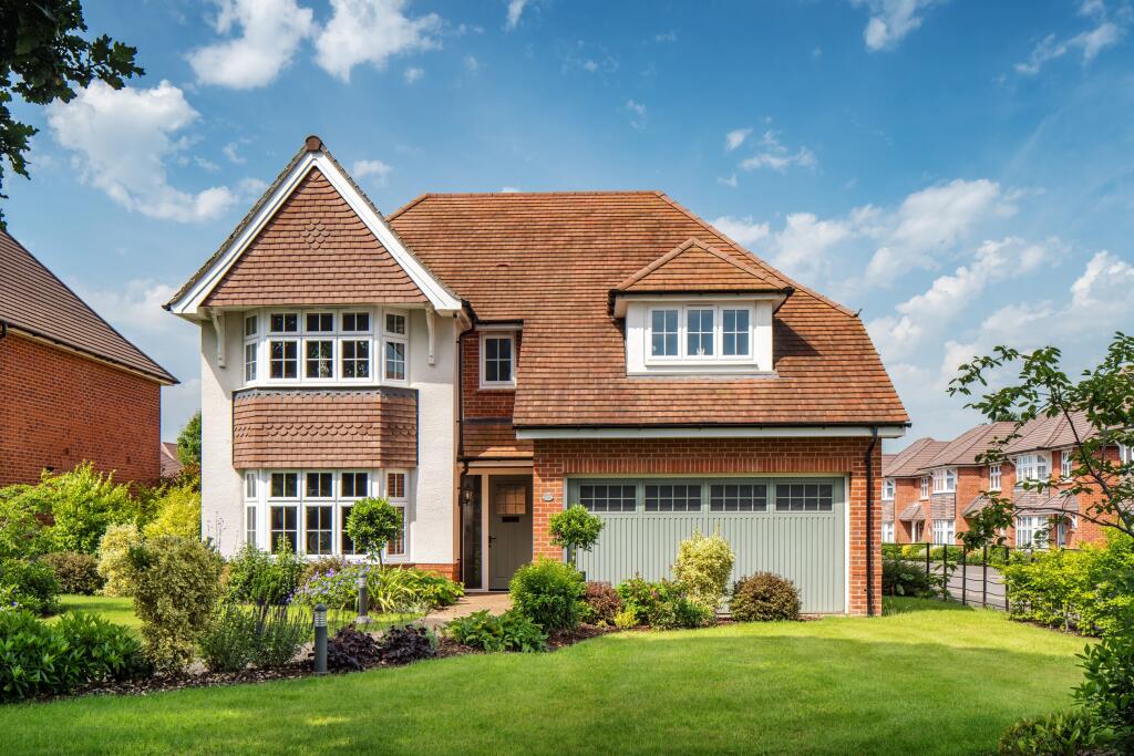 Main image of property: 3 Meadowsweet Road,
Post Hill, 
Tiverton,
Devon,
EX16 4GJ