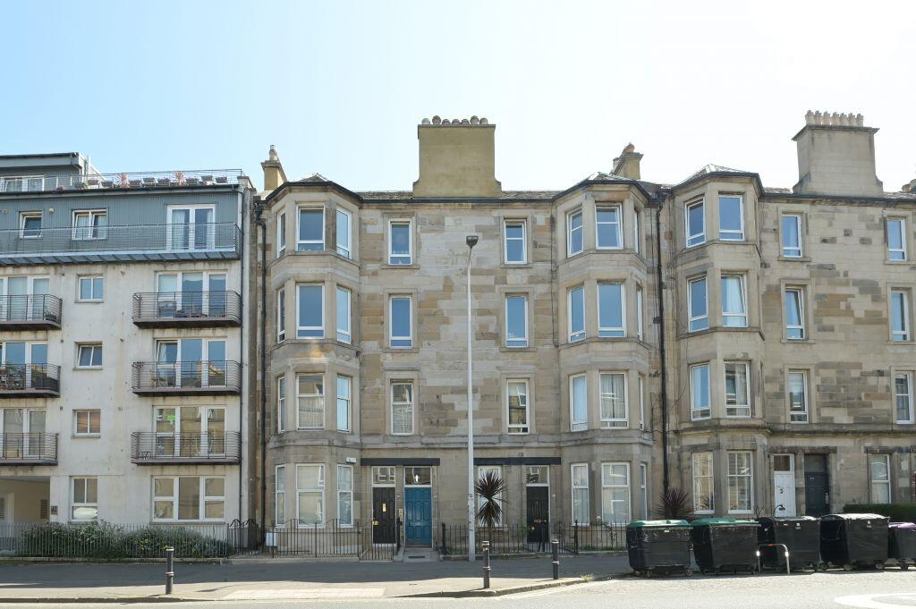 Main image of property: 3F1, 368, Easter Road, Edinburgh, EH6 8JP