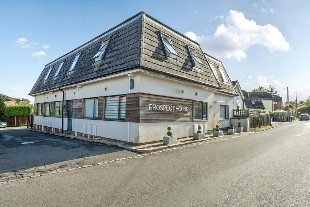 Main image of property: 19 Bethel Lane, Farnham, Surrey, GU9