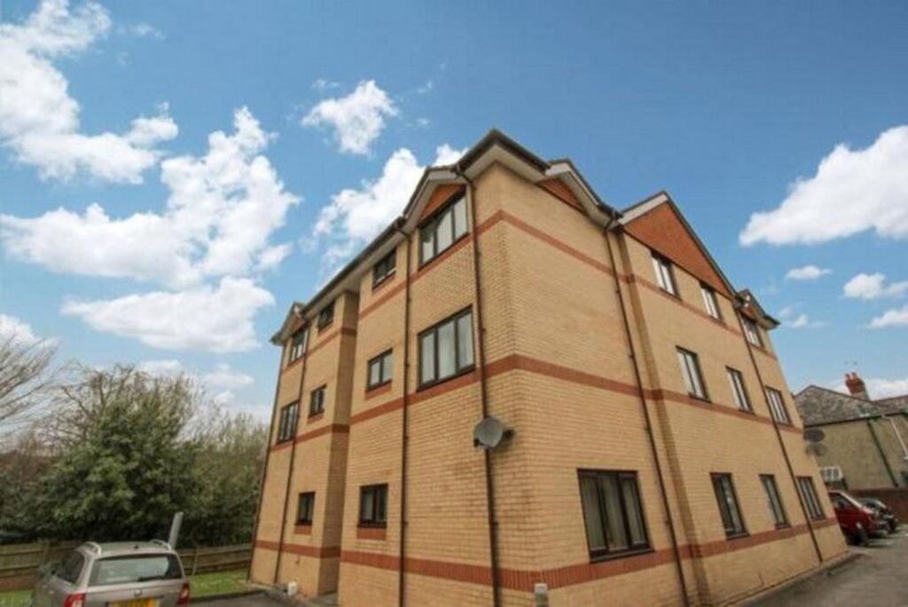 Main image of property: Nightingale Grove, Southampton, SO15