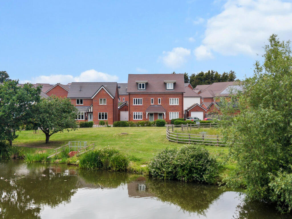 Main image of property: #WelcomeHome to: Lynbrook Close, St John's, Worcester, WR2
