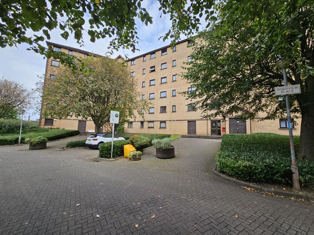 Main image of property: Riverview Place, Glasgow, Glasgow City, G5 8EH