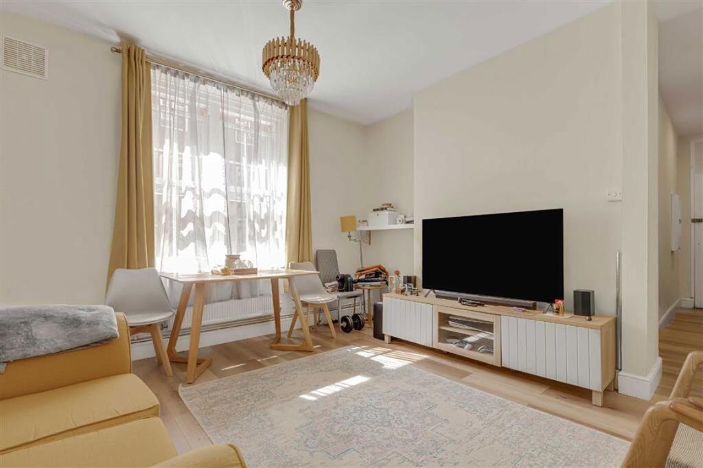 Main image of property: Victoria Park Square, Shoreditch