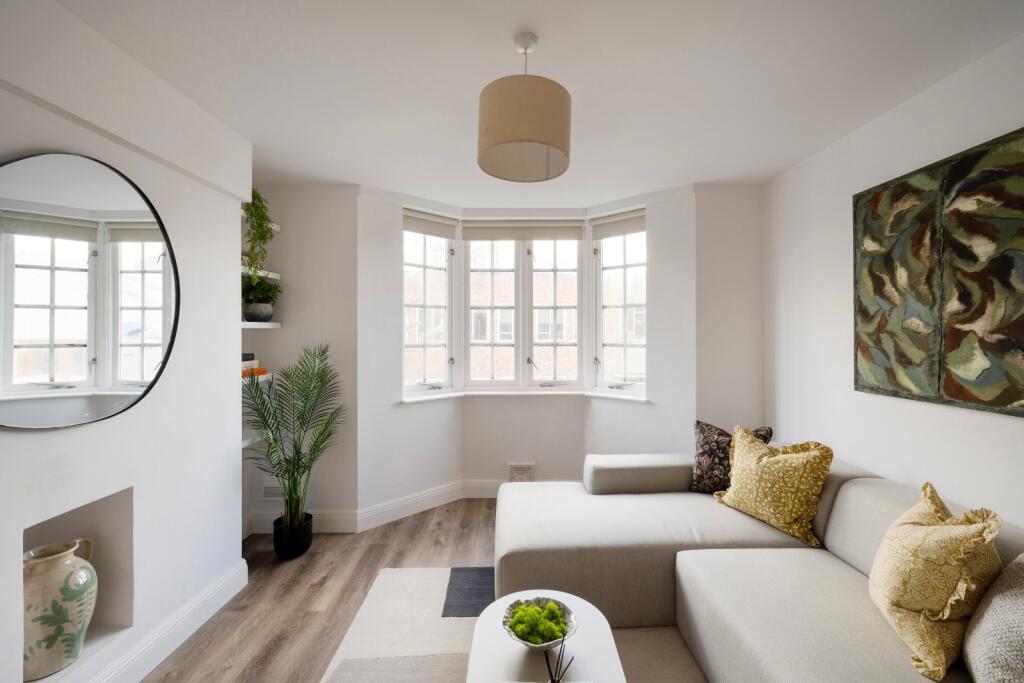 Main image of property: Frogmore, London, SW18