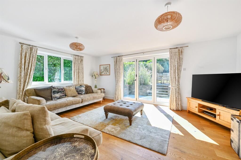 Main image of property: Malrose, Pett Level Road, Pett Level, TN35 4EE