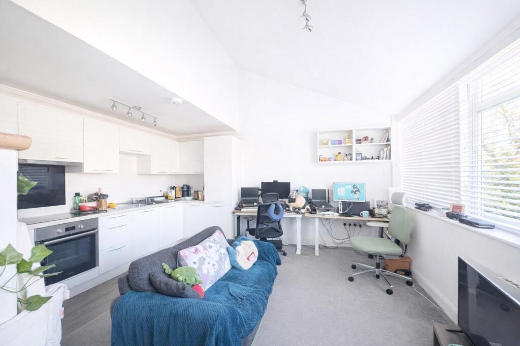 Main image of property: Earlham Road, Norwich