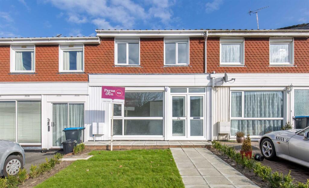 Main image of property: Silkham Road, Oxted