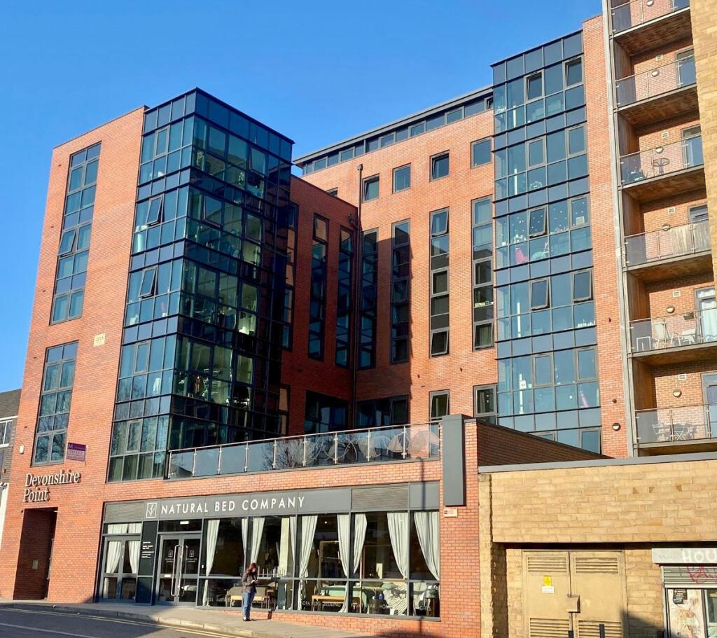 Main image of property: Apt 9 Devonshire Point