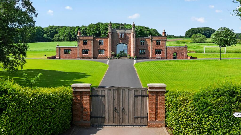 Main image of property: Horsey Lane, Longdon