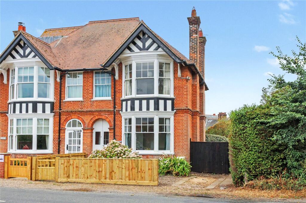 Main image of property: Wangford Road, Reydon, Southwold, Suffolk, IP18