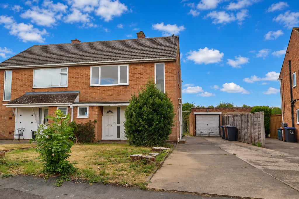 Main image of property: Saville Close, Hinckley