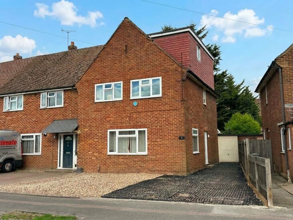 Main image of property: Caishowe Road, Borehamwood, WD6