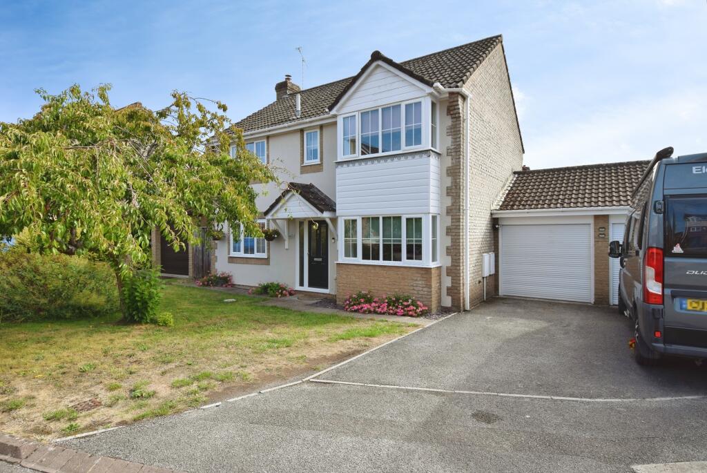 Main image of property: Heron Walk, Durrington, SP4 8LH