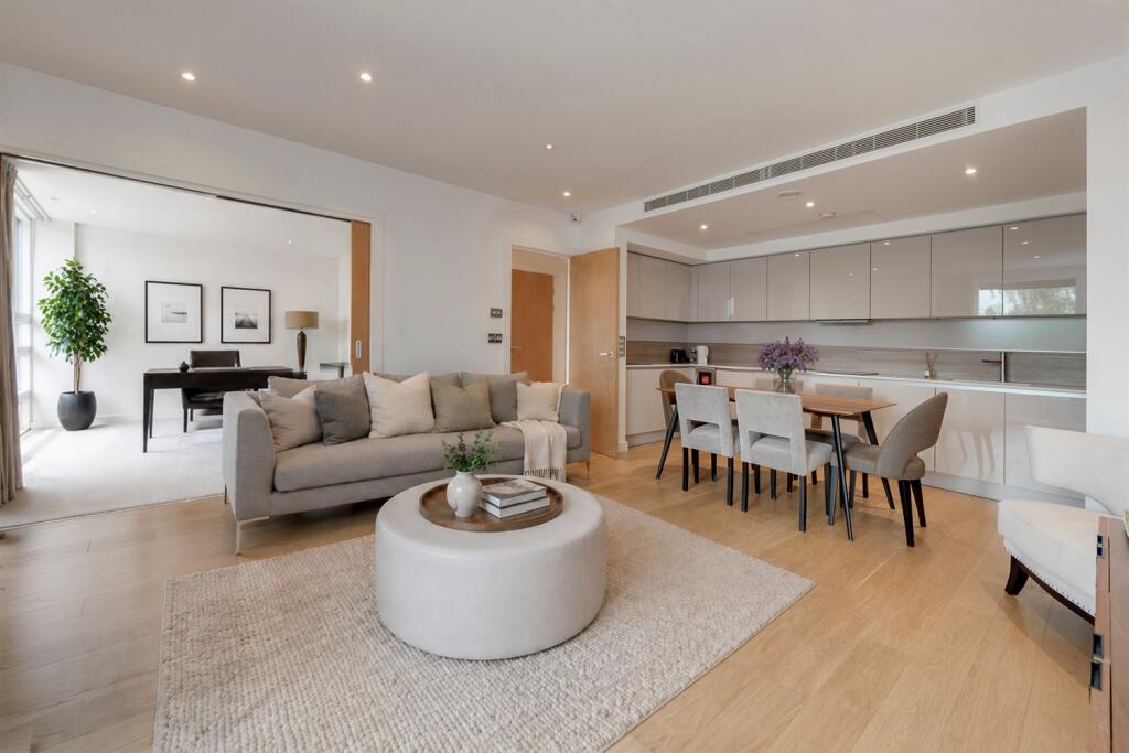 Main image of property: Holland Park Avenue, London, W11