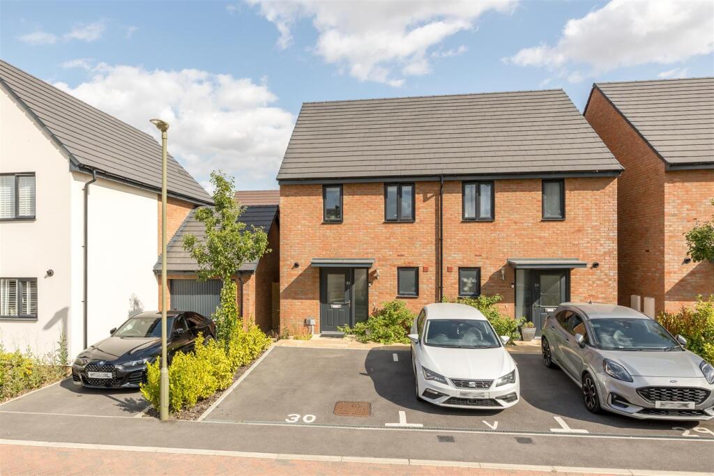 Main image of property: Seymore Crescent, Wantage