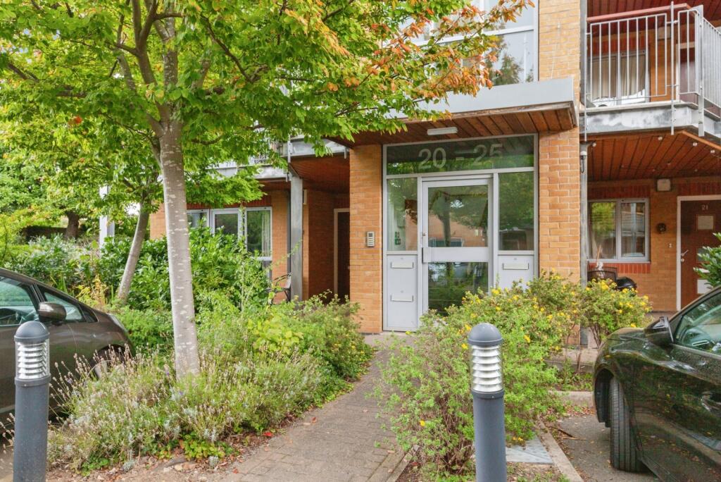 Main image of property: Dudley Whenham Close, Syston, Leicester, Leicestershire, LE7
