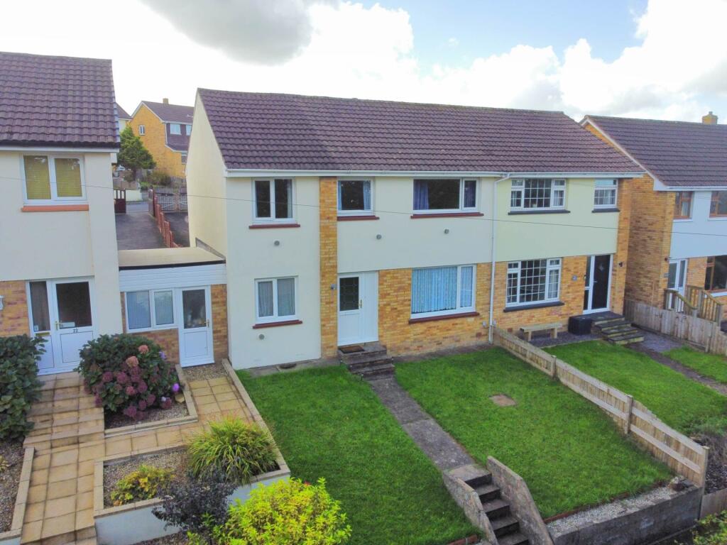 Main image of property: Tennacott Heights, Bideford