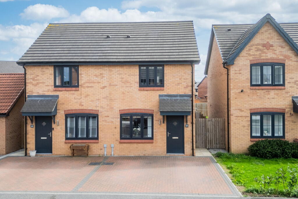 Main image of property: Pooley Avenue, Howden, DN14 7EG