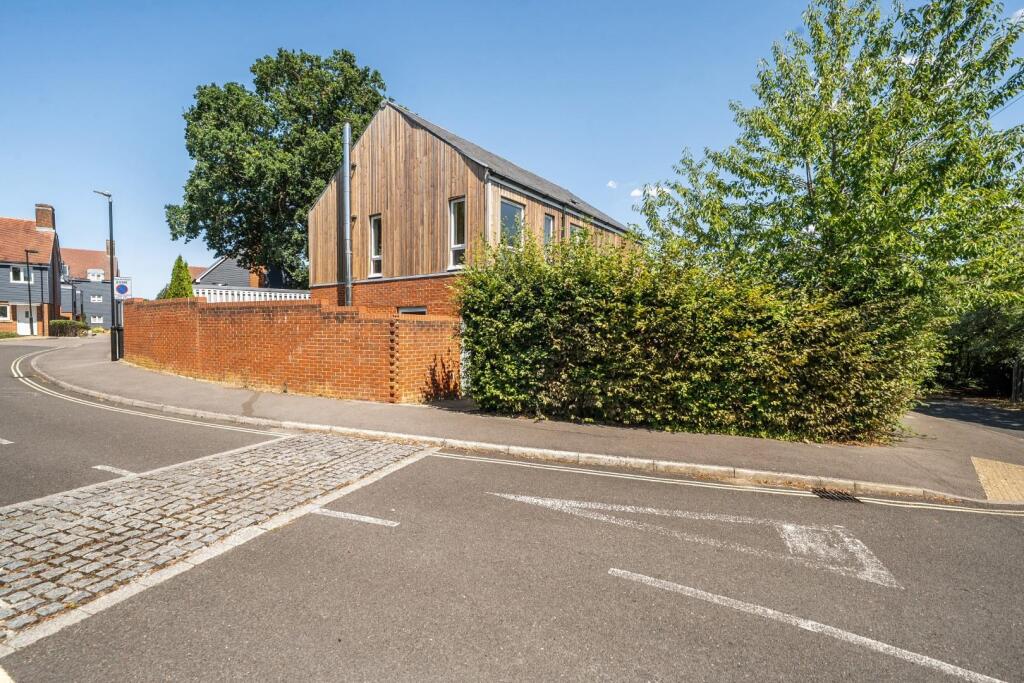Main image of property: Gardener Close, Waterlooville