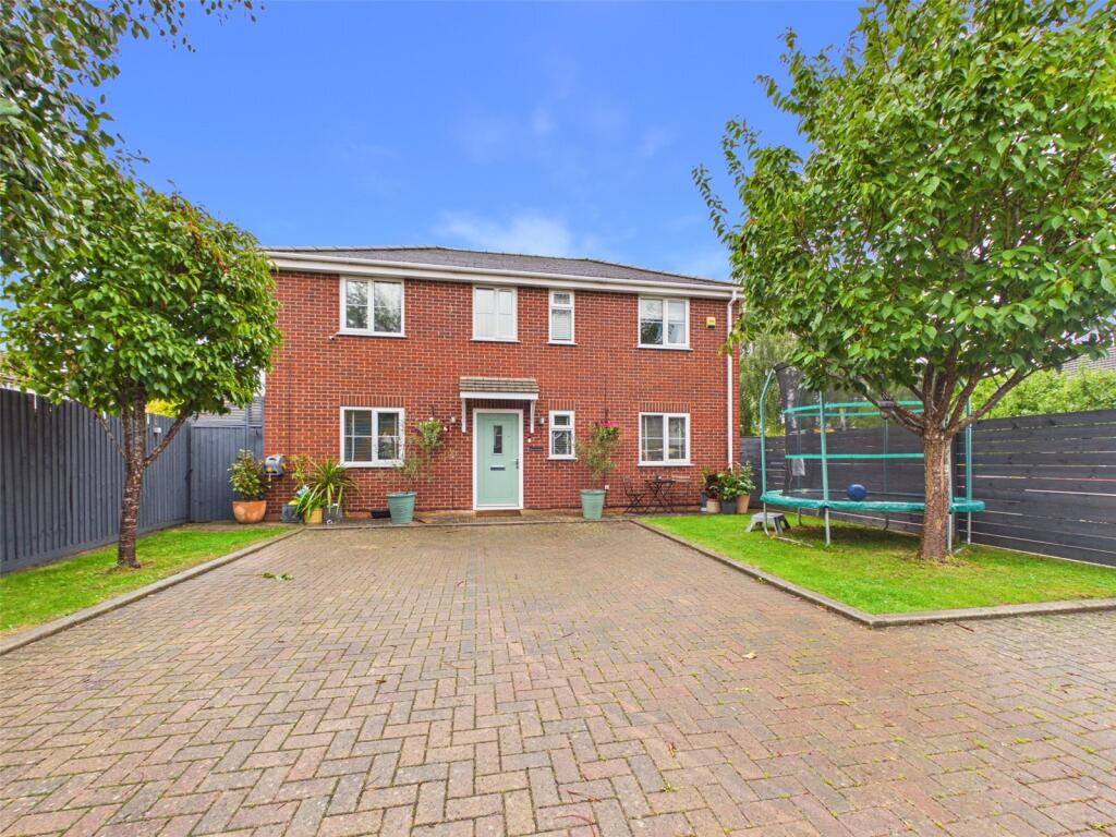 Main image of property: Juniper Close, Innsworth, Gloucester, Gloucestershire, GL3