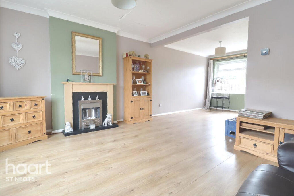 Main image of property: Cob Place, Godmanchester
