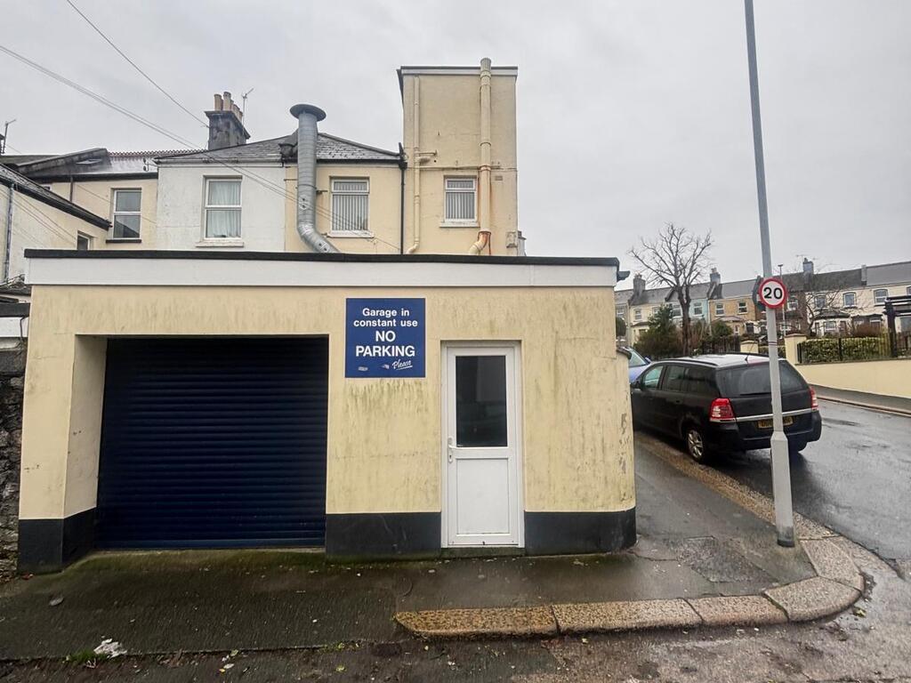 Main image of property: UNIT 1 56 Wilton Street