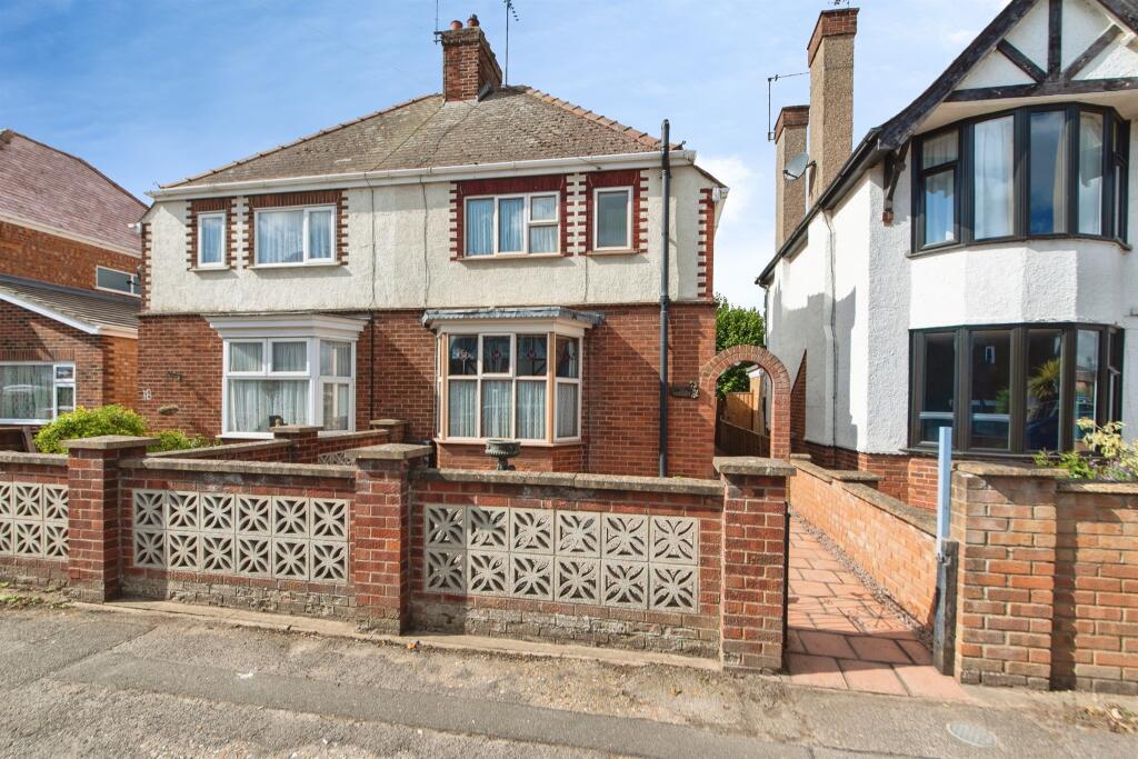 Main image of property: Neville Avenue, Spalding