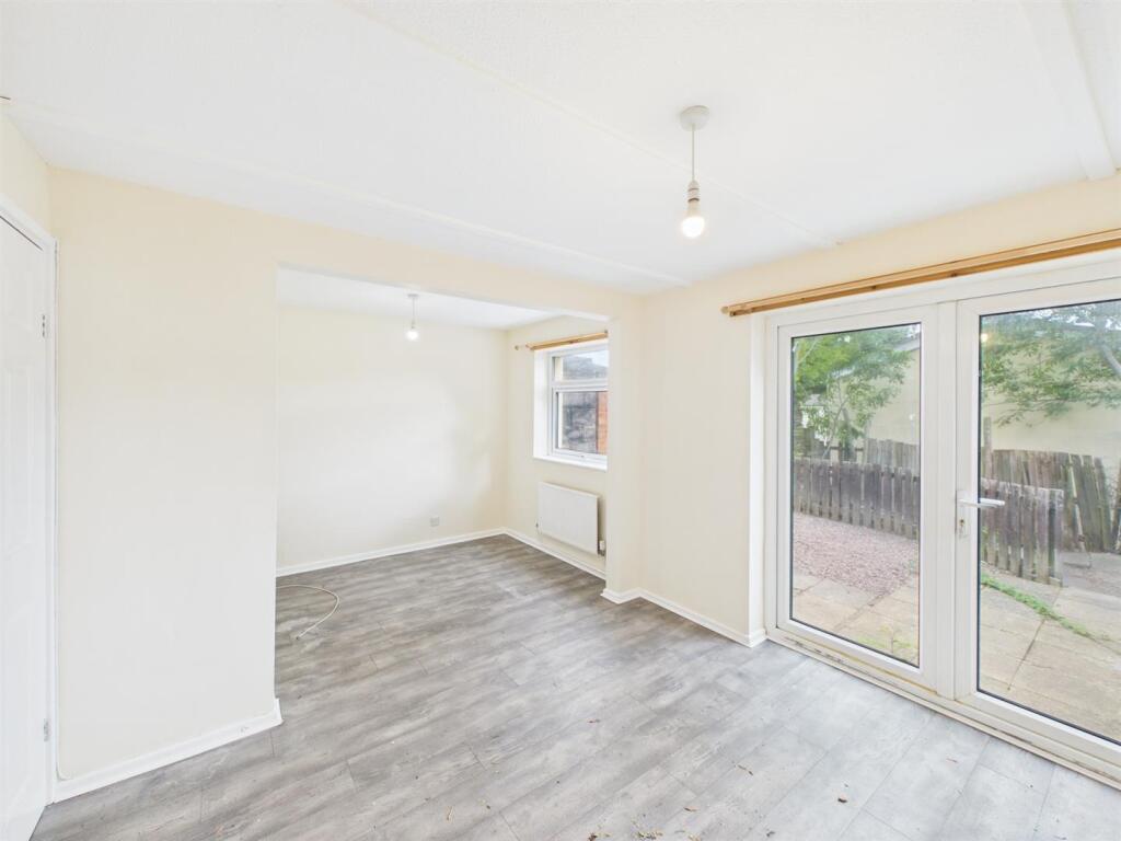 Main image of property: Ombersley Close, Redditch