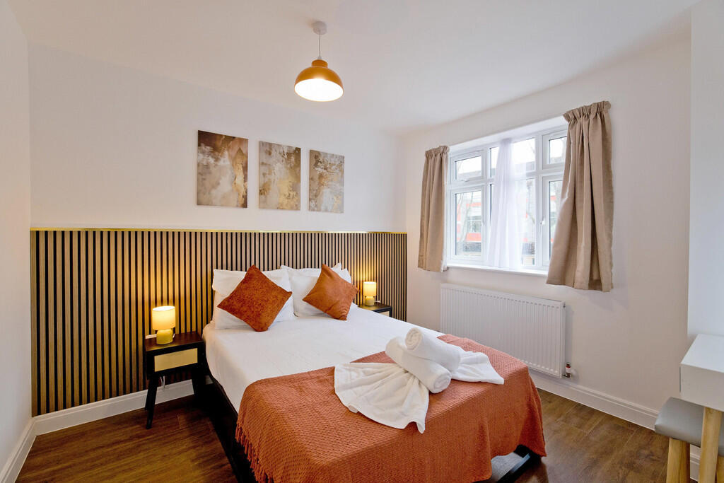 Main image of property: Woodberry Grove, N4