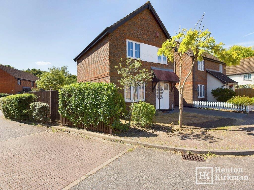 Main image of property: Larch Close, Steeple View, Laindon, Basildon, Essex, SS15 4DY