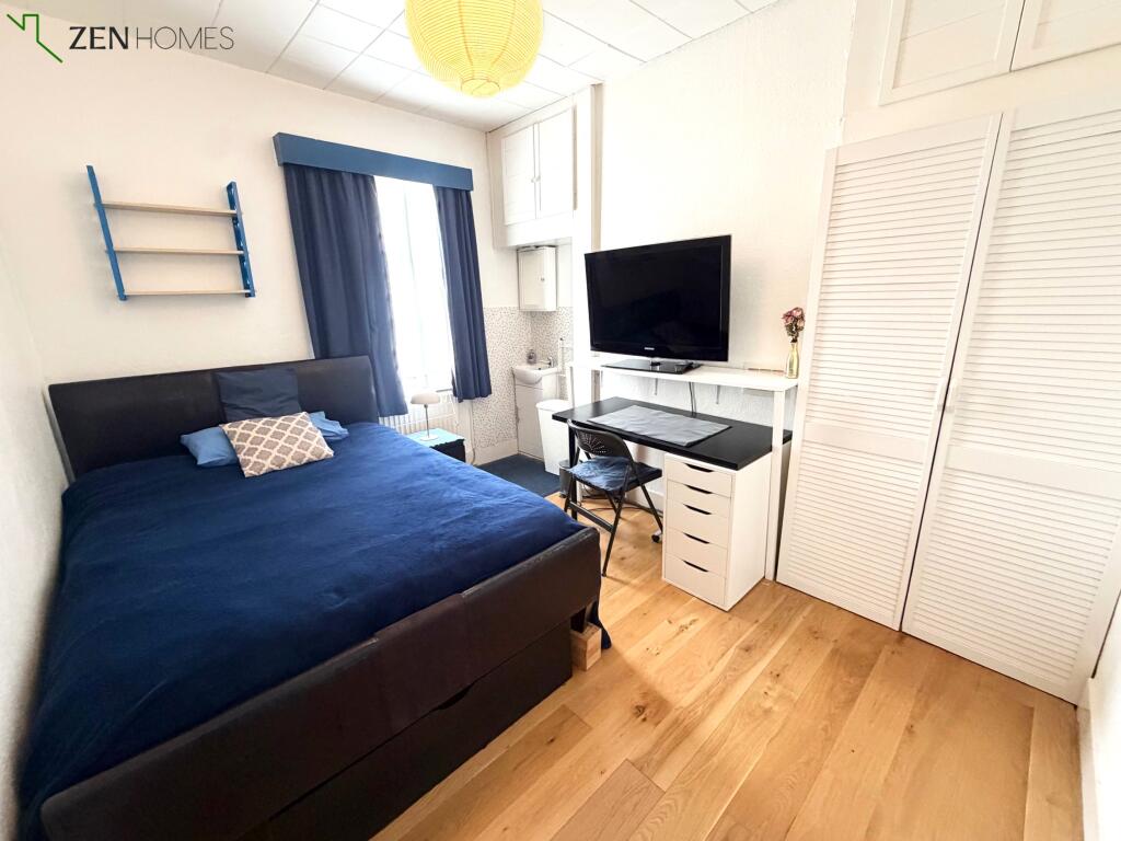 Main image of property: Selborne Road, London