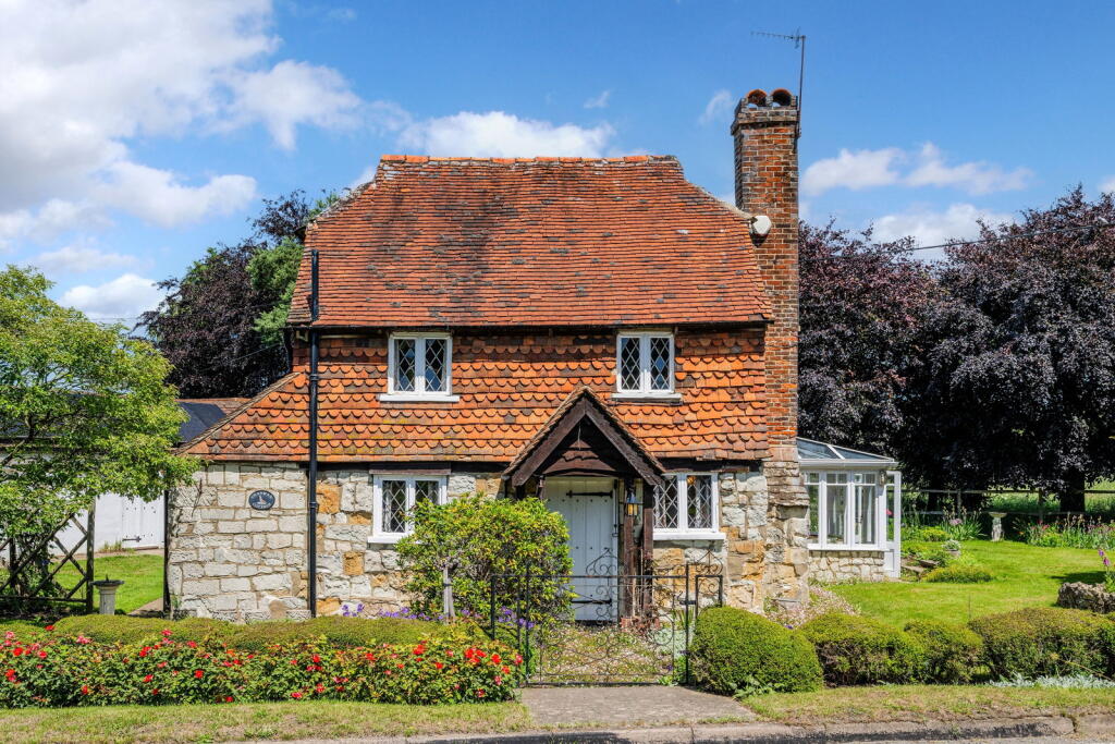 Main image of property: Nutfield Marsh Road, Nutfield