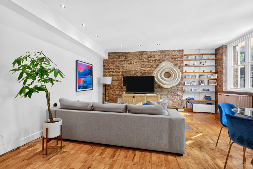 Main image of property: Crawford Passage, London, EC1R