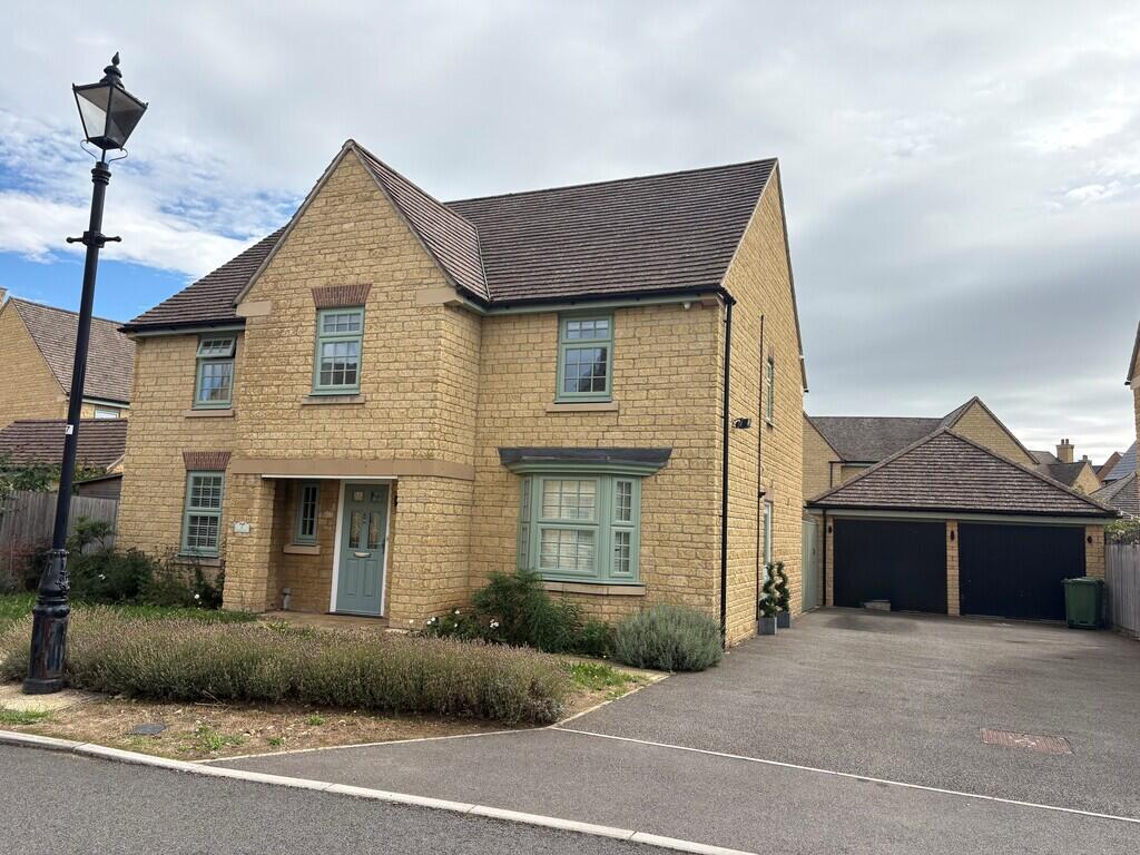 Main image of property: Poppy Close, Kingston Bagpuize