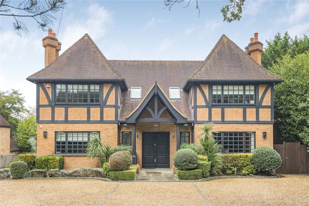 Main image of property: Barnet Road, Barnet, EN5
