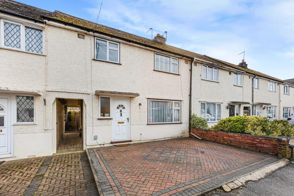 Main image of property: Kings Road, London Colney, AL2