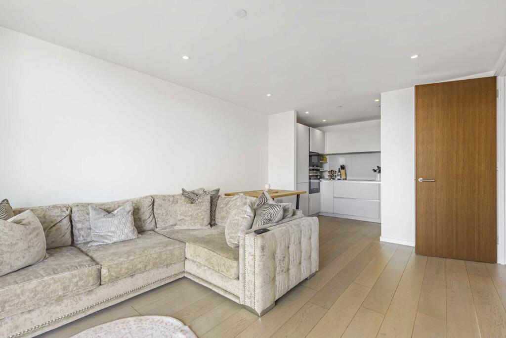 Main image of property: Upper Richmond Road, Putney