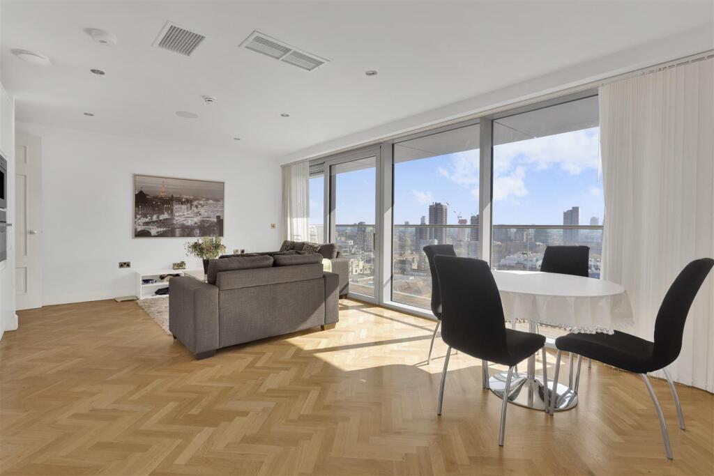Main image of property: Commercial Road, Aldgate East, E1