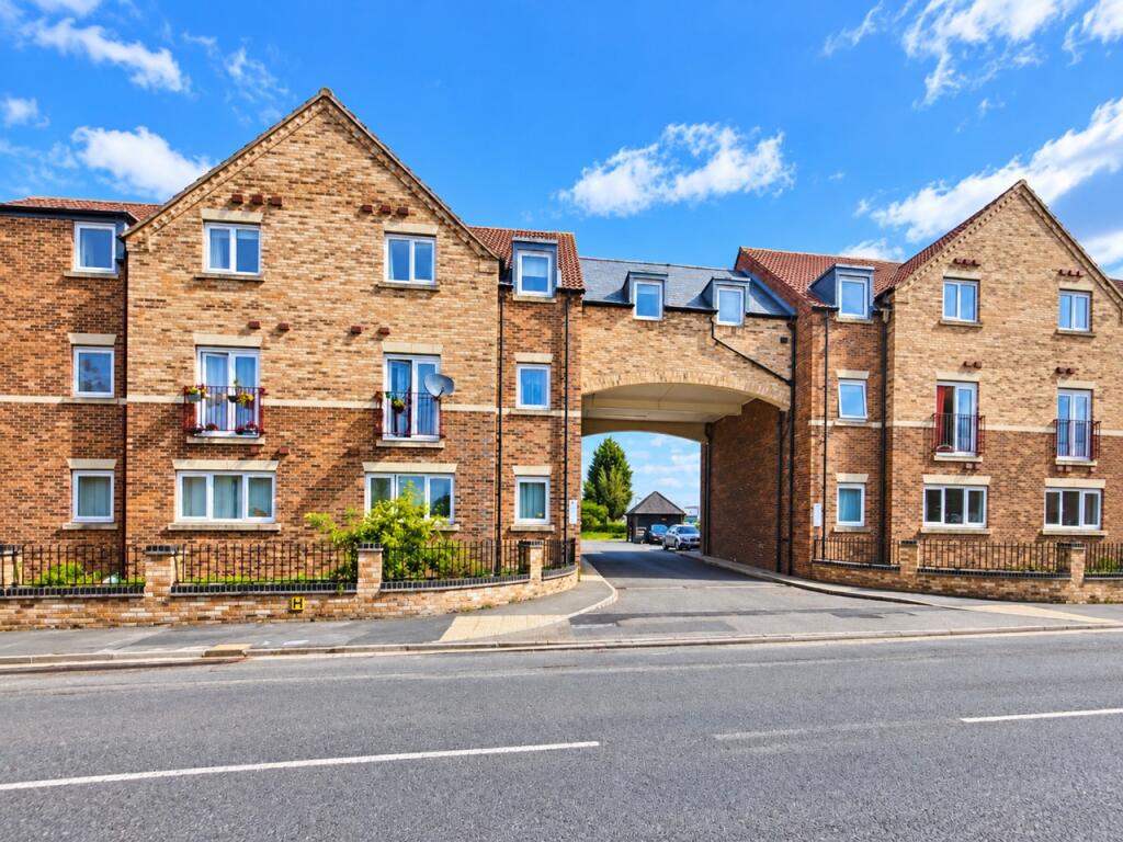 Main image of property: Castle Square, Boston