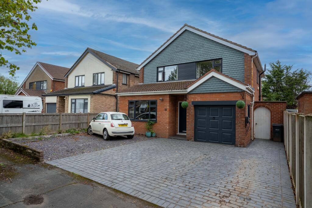 Main image of property: Braemar Close, Chester, Cheshire West And Chester