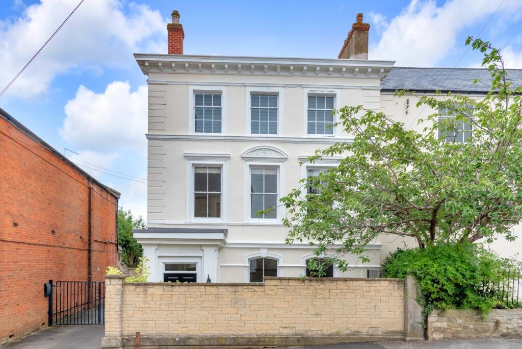 Main image of property: Bromsgrove, Faringdon, Oxfordshire, SN7