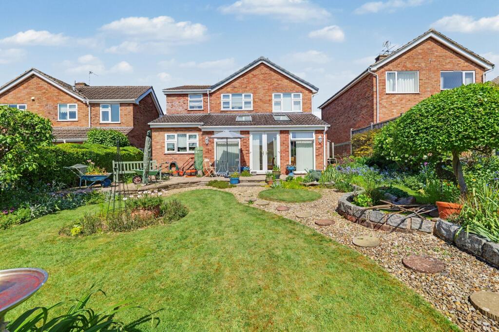 Main image of property: Wych Elm Close, Great Glen, LE8