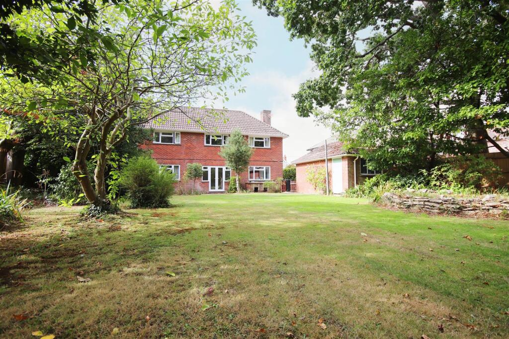 Main image of property: Chestnut Avenue, Barton On Sea, New Milton