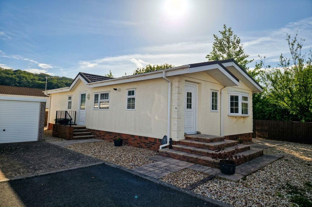 Main image of property: Willow Drive, Sand Bay - NO CHAIN 