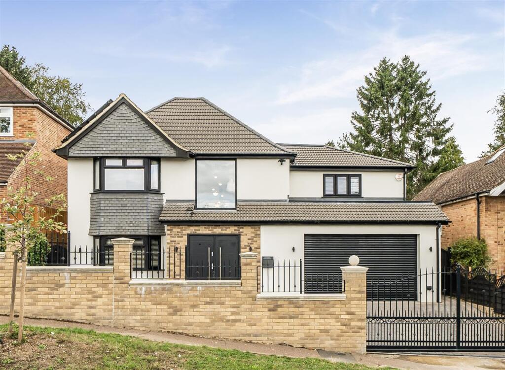 Main image of property: Chipstead Way, Banstead