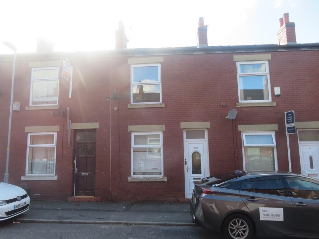 Main image of property: Stamford Street, Newbold, OL16