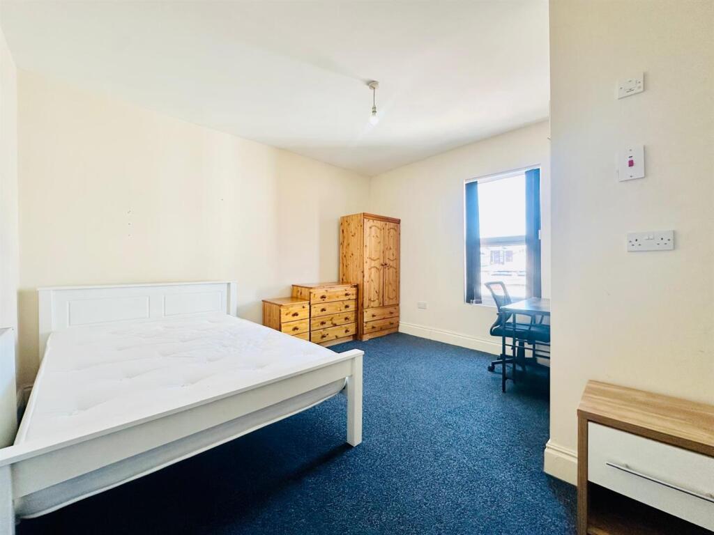Main image of property: Radford Road, Nottingham