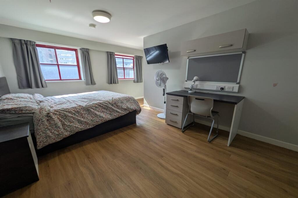 Main image of property: Avalon Court, Kent Street, NG1 3LZ