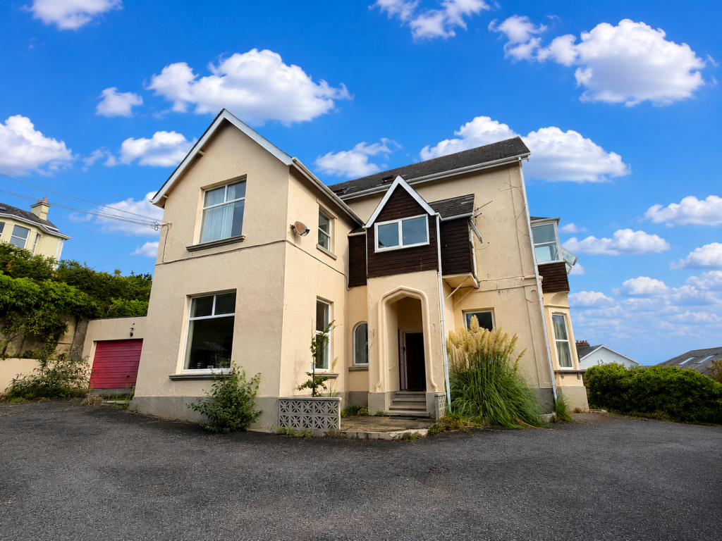 Main image of property: Primley Park, Paignton, Devon, TQ3 3JP
