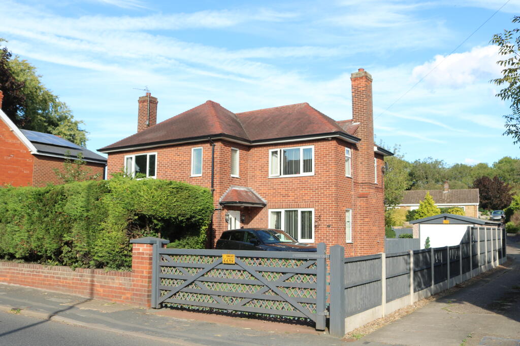 Main image of property: Eastoft Road, Crowle, North Lincolnshire